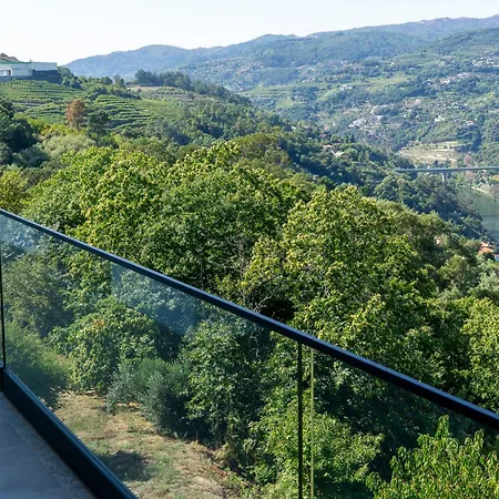 Cherry Douro Hill Resende